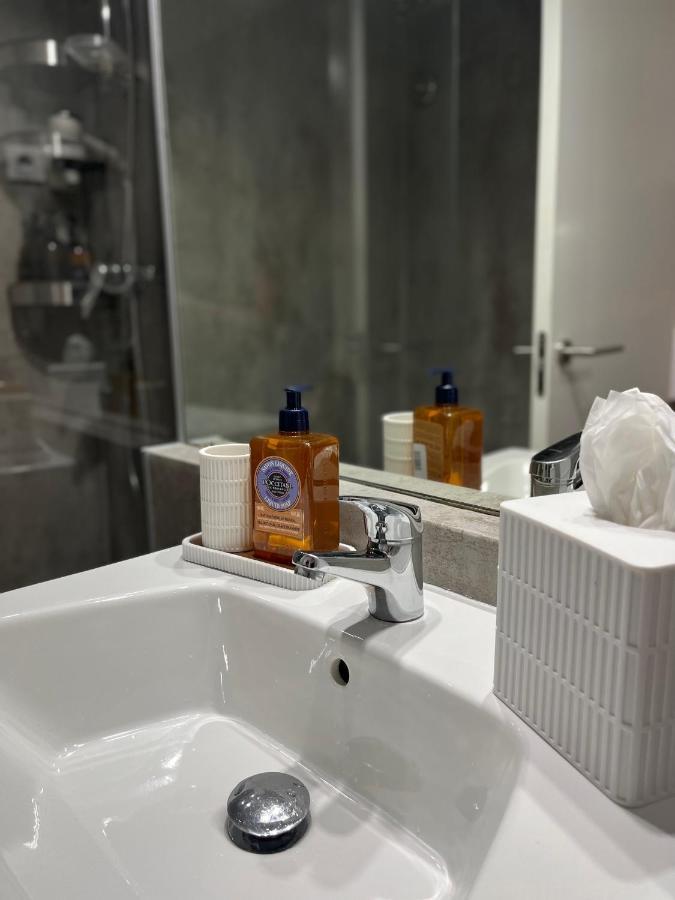 Luxury Studio Retiro Park & Prado Museum Мадрид Екстериор снимка