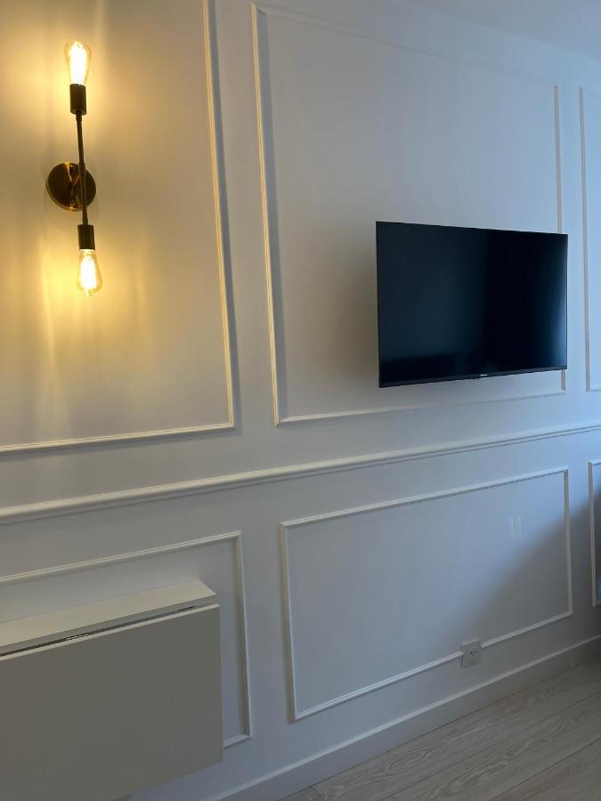 Luxury Studio Retiro Park & Prado Museum Мадрид Екстериор снимка