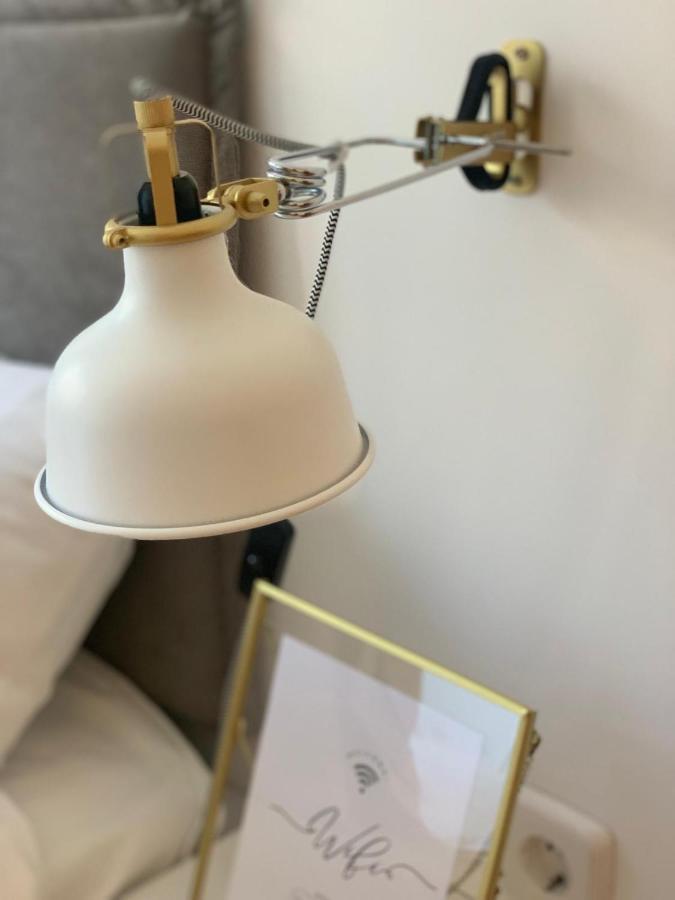 Luxury Studio Retiro Park & Prado Museum Мадрид Екстериор снимка