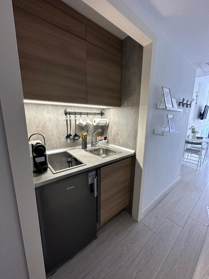 Luxury Studio Retiro Park & Prado Museum Мадрид Екстериор снимка
